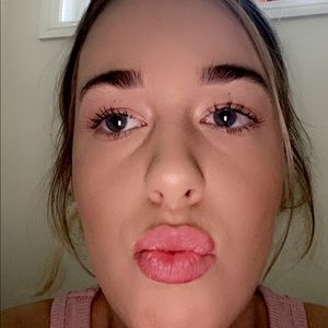 Meet your Posher, Bridgette